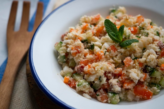 Salade de couscous aux légumes variés