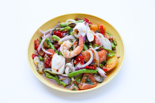 Salade épicée thaïlandaise aux fruits de mer