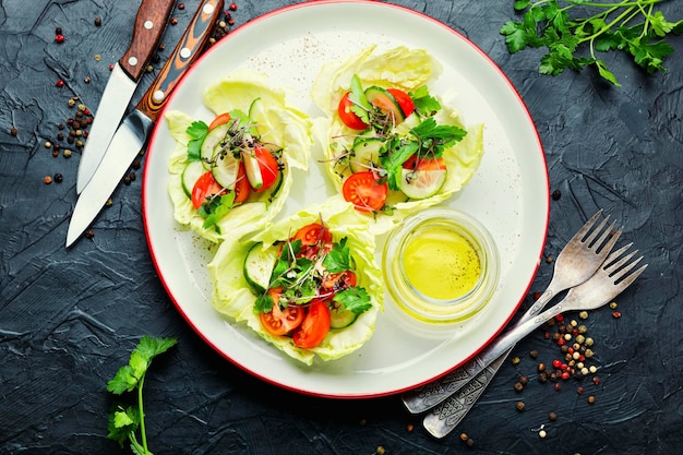 Salade de légumes printaniers