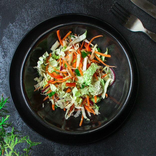 salade de légumes sains chou chinois