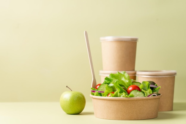 Salade de légumes sains