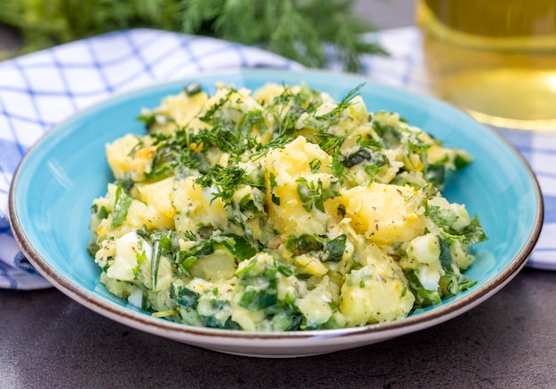 Salade de pommes de terre de style turc