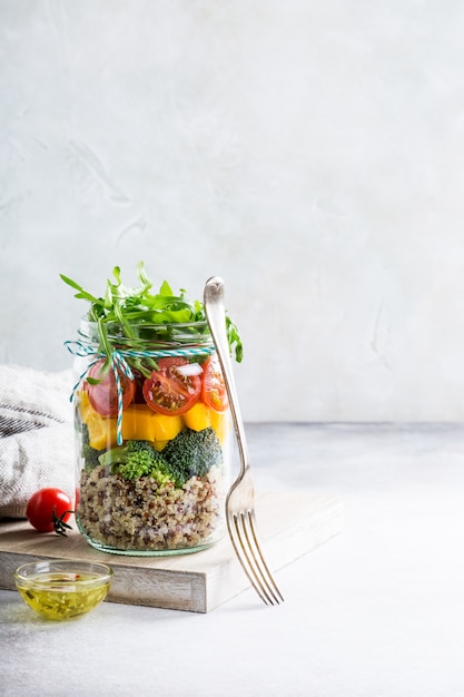 Salade en pot de quinoa