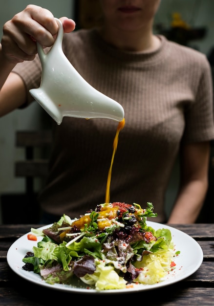 Salade avec vinaigrette