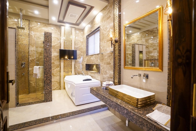 Salle de bain design moderne Photo Premium