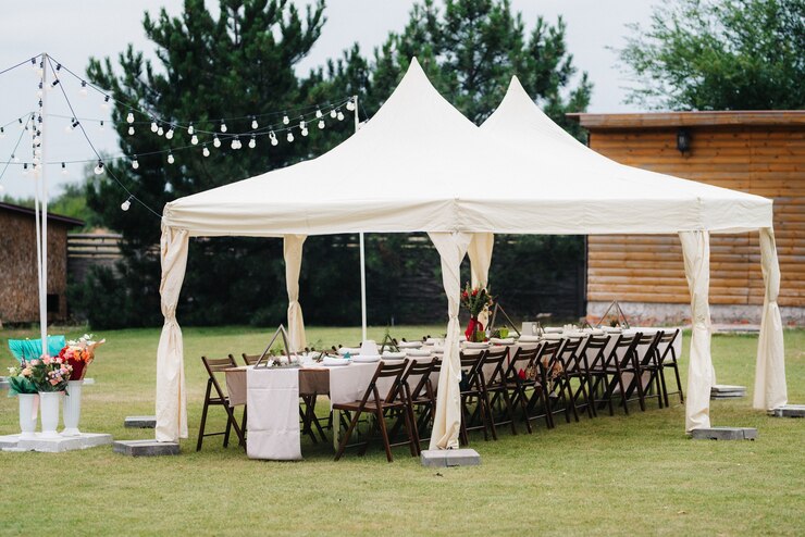 Salle de banquet pour mariages, décoration de salle de banquet, décor d'ambiance