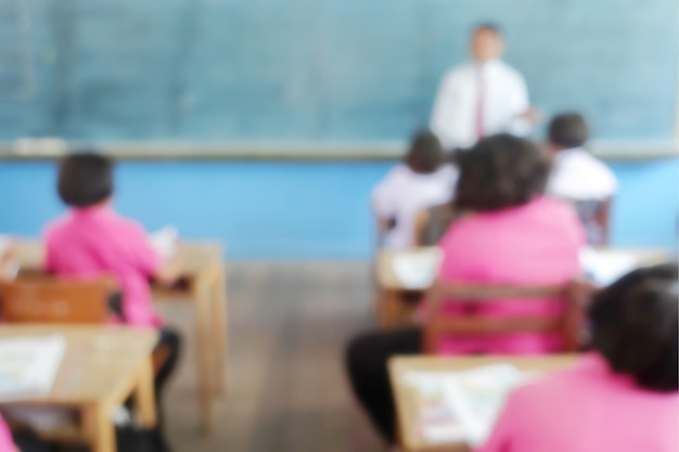 Salle de classe de l&#39;école primaire floue en Thaïlande.