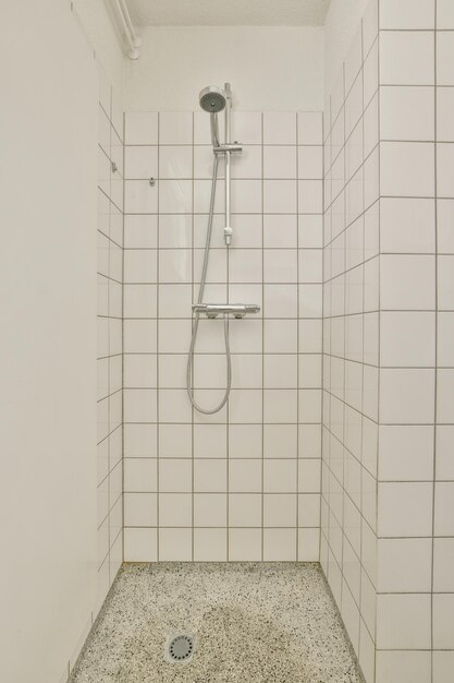 Salle de douche et buanderie à la maison