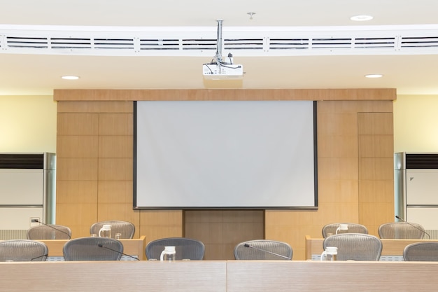 salle de réunion pour une conférence.