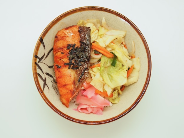 Salmon Grill dans le style japonais