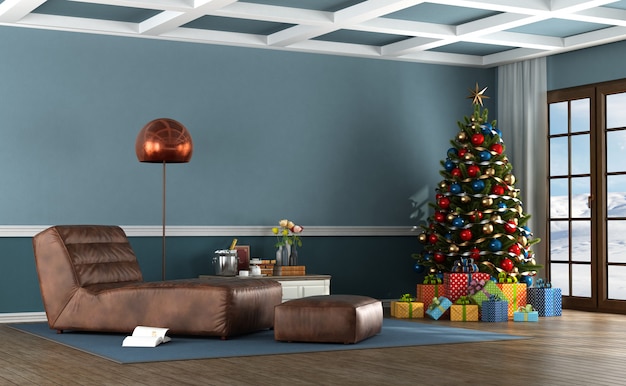 Salon d'une maison de montagne avec arbre de Noël