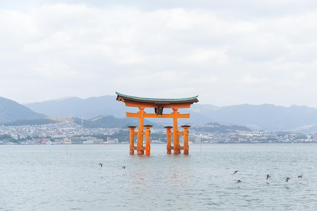 Sanctuaire d'Itsukushima au Japon