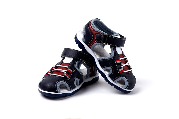 Sandales pour enfants chaussures semi-ouvertes bleu foncé pour garçon sans fond blanc horizontal