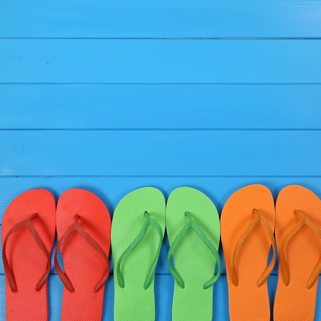 Sandales tongs en été en vacances