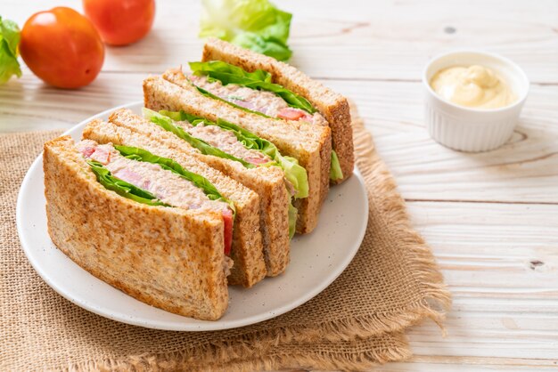 Sandwich au thon maison