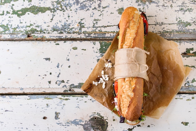 Photo sandwich à la baguette végétarienne