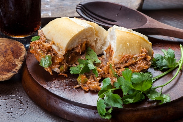 Sandwich à la viande hachée