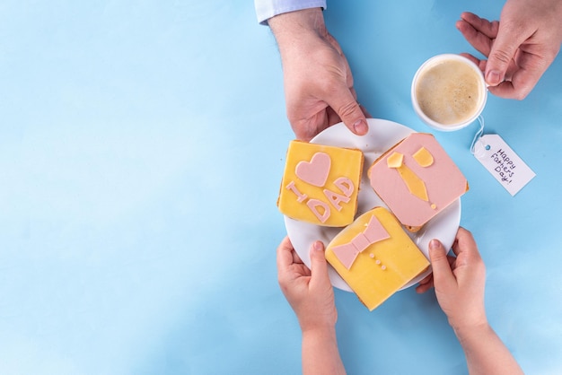 Sandwichs déjeuner pour la fête des pères