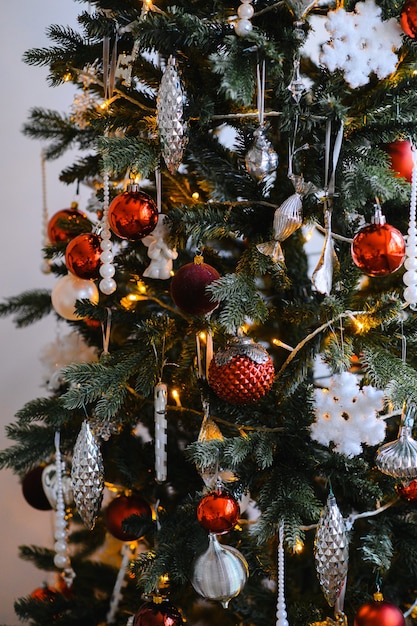 Sapin De Noël, Jouets Sur L'arbre
