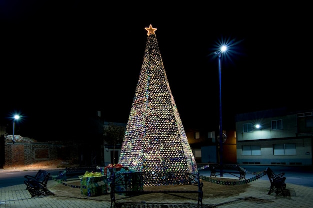 Sapin de Noël réalisé avec des CD reçus à Salamanque