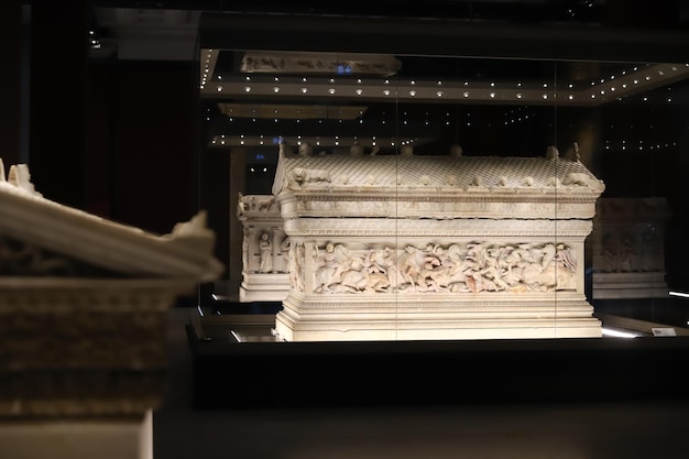 Sarcophage d'Alexandre dans les musées archéologiques d'Istanbul Istanbul Turquie