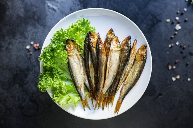 sardines sprats poisson fumé ou salé repas de fruits de mer