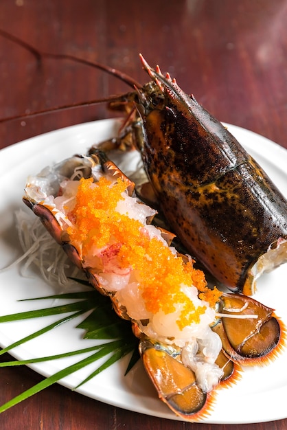 Photo sashimi de homard