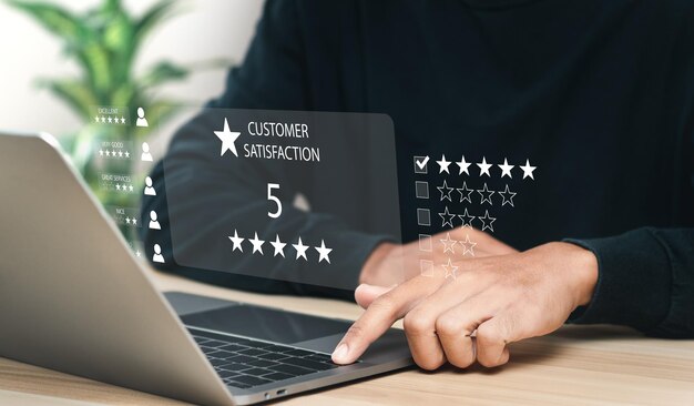 Satisfaction Enquête Concept Avis Client Évaluation de la qualité Utilisateur donne une note à l'expérience de service en ligne Client Rating Service à la réputation classement de l'entreprise 5 étoiles Rating