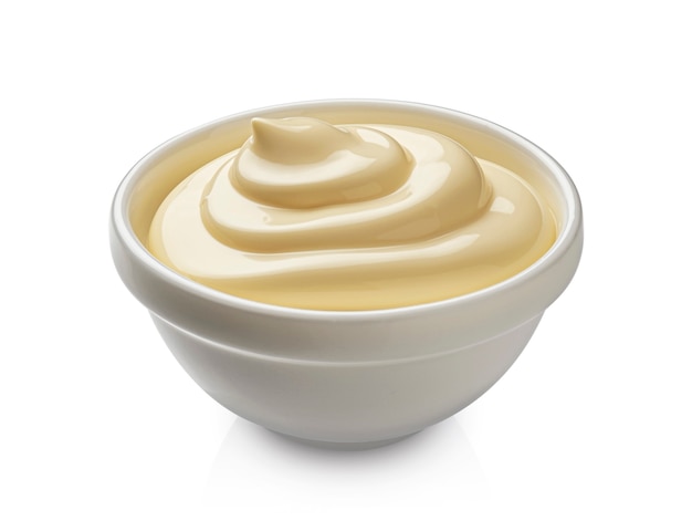 Sauce mayonnaise isolé sur fond blanc