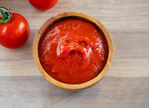 Sauce tomate dans un bol