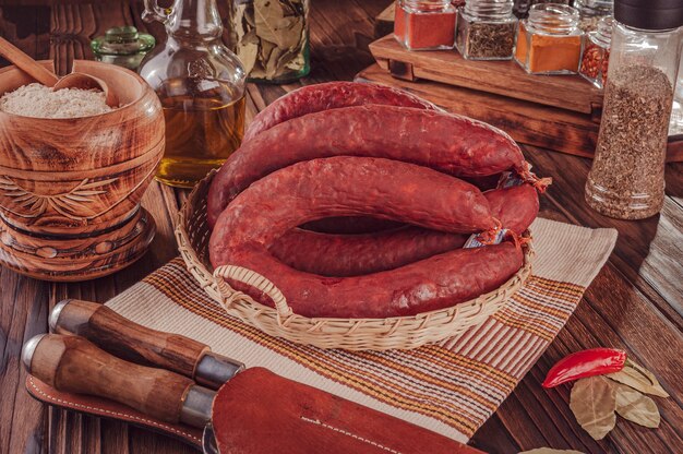 Saucisse fumée de porc typique