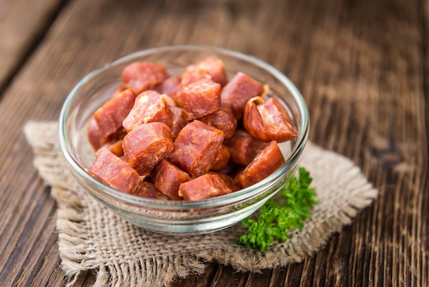 Saucisses aromatisées au piment Mettwurst allemand