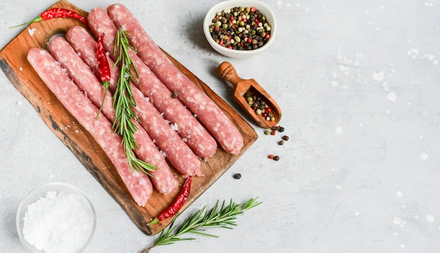 saucisses crues italien