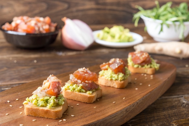 Saumon tartare à l'avocat