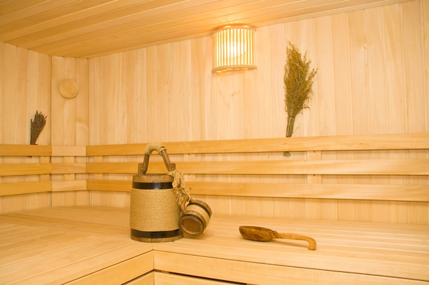 Sauna. Seau, tasse et louche