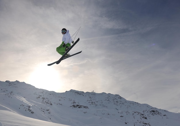 saut à ski acrobatique extrême