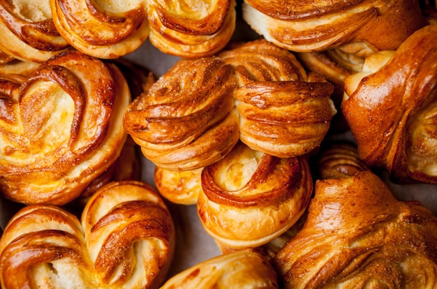 savoureux petit pain frais à la vanille et au sucre petit pain frais fait maison en gros plan