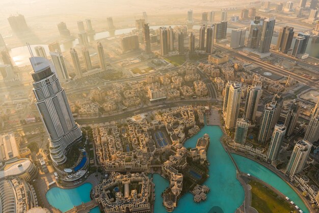 Scène matinale du centre-ville de Dubaï Vue de dessus d'en haut