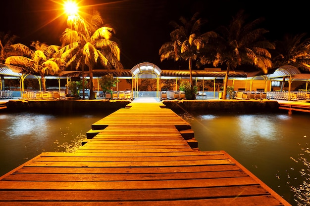 Photo scène nocturne dans la capitale des maldives