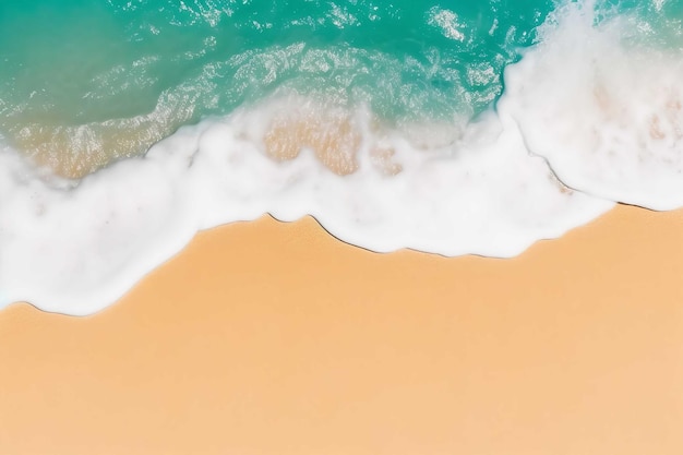 Une scène de plage avec une vague se brisant sur le sable