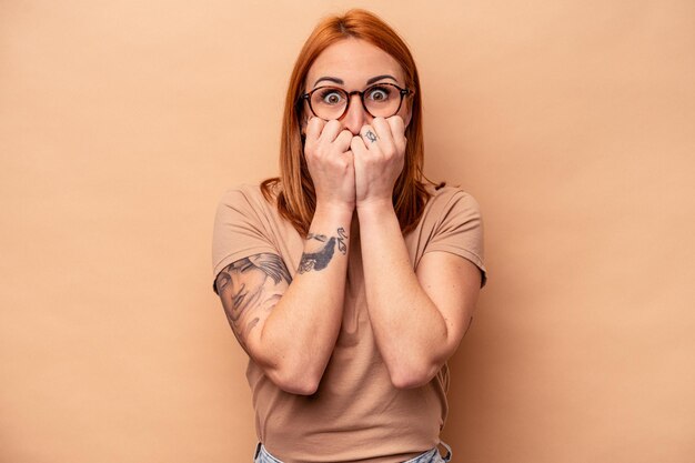 Se ronger les ongles nerveux et très anxieux