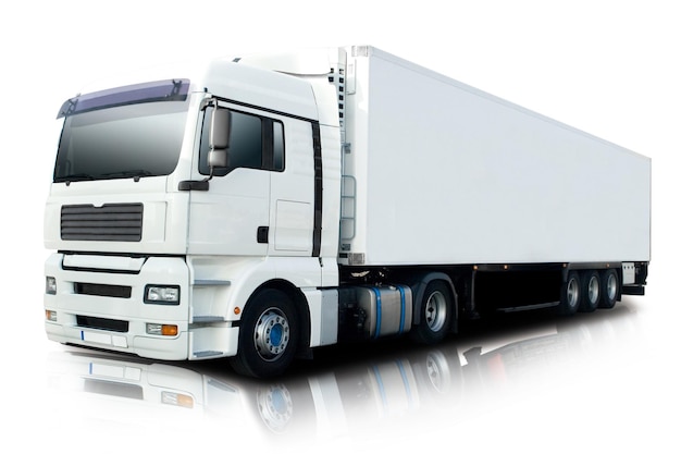 Un semi-camion blanc avec le mot sur le côté.
