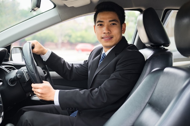 Service de chauffeur d'affaires pour client VIP.