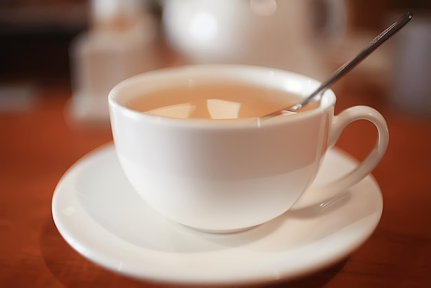 service à thé au café, une tasse de thé