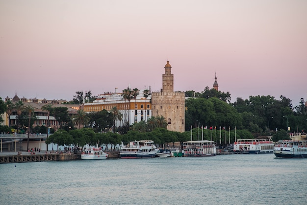 Séville, le fleuve Guadalquivir