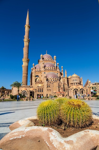 Sharm El Sheikh, Egypte - Mosquée Al Mustafa et une rue de la vieille ville