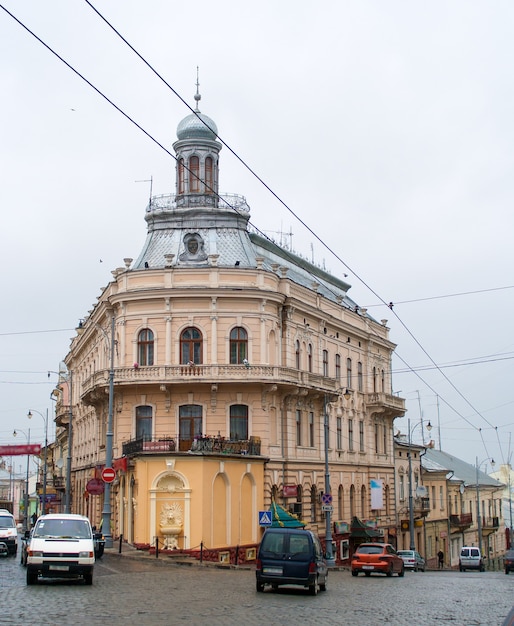 Le Ship-House (ÃƒÂ¢das ShiffÃƒÂ¢) à Tchernivtsi, Ukraine