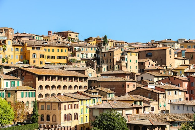 Sienne, Italie Belle vue sur le paysage urbain de Sienne.