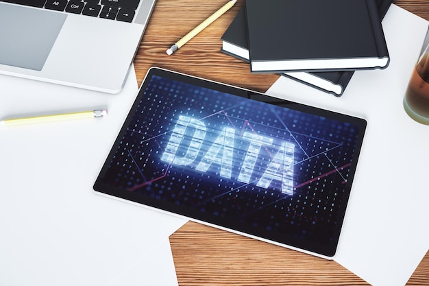 Signe de mot de données créatives sur l'écran de la tablette numérique moderne Vue de dessus Rendu 3D
