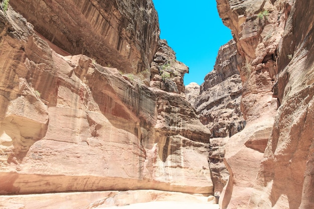 Le Siq le slotcanyon étroit